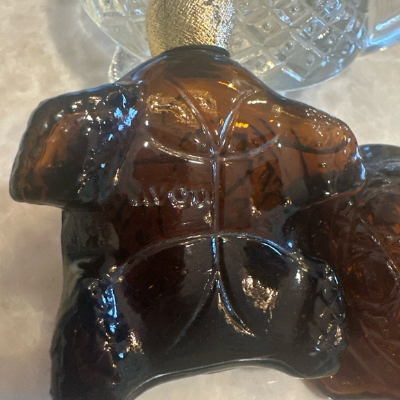 Avon Amber Glass Turtle Figurines-one with original perfume - Picture 9 of 9